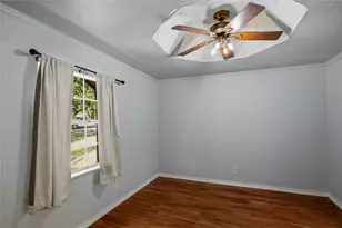 1518 Camelia Dr, Lewisville, TX 75067 - Photo 6
