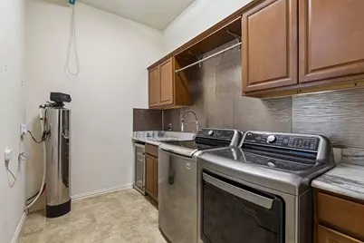 7705 Glenmere Trail, Sachse, TX 75048 - Photo 16