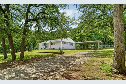186 Garnet Road, Springtown, TX 76082 - Photo 1