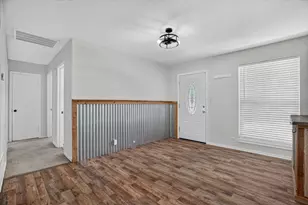 186 Garnet Rd, Springtown, TX 76082 - Photo 4