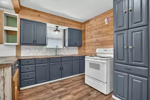 186 Garnet Rd, Springtown, TX 76082 - Photo 10