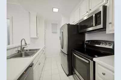 5907 Hillcrest Avenue #C2, University Park, TX 75205 - Photo 6