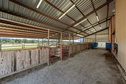 180 Hcr 2224 E, Aquilla, TX 76622 - Photo 30