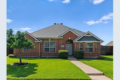3860 Gillespie Drive, Carrollton, TX 75010 - Photo 2