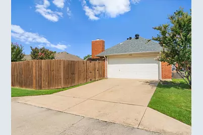 3860 Gillespie Drive, Carrollton, TX 75010 - Photo 28