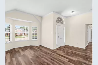 3860 Gillespie Drive, Carrollton, TX 75010 - Photo 8