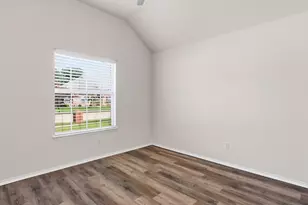 3860 Gillespie Dr, Carrollton, TX 75010 - Photo 22