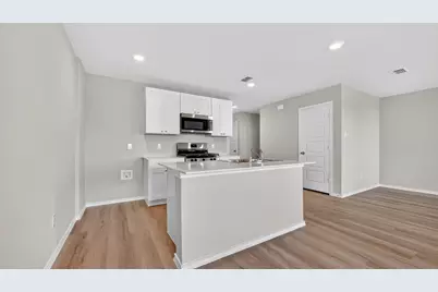 16728 Laguna Vista Street, Fort Worth, TX 76247 - Photo 2