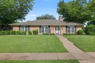 2417 Peachtree Ln, Plano, TX 75074 - Photo 2