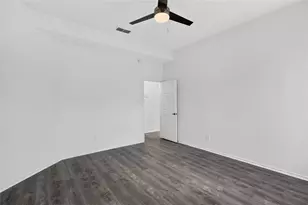 3026 Shannon Ln, Grand Prairie, TX 75052 - Photo 34