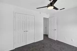 3026 Shannon Ln, Grand Prairie, TX 75052 - Photo 22