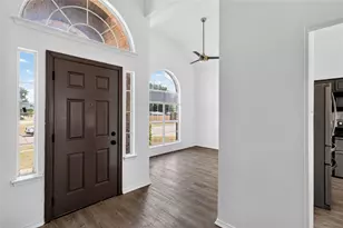 3026 Shannon Ln, Grand Prairie, TX 75052 - Photo 38