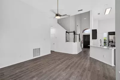 3026 Shannon Lane, Grand Prairie, TX 75052 - Photo 6