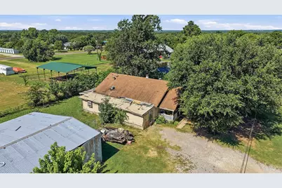 538 W Hughes Street, Collinsville, TX 76233 - Photo 22