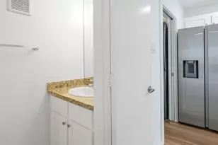 4777 Cedar Springs Rd, Dallas, TX 75219 - Photo 6