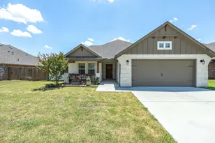 956 Sam St, Springtown, TX 76082 - Photo 38