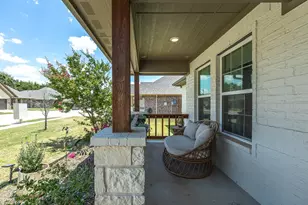 956 Sam St, Springtown, TX 76082 - Photo 36