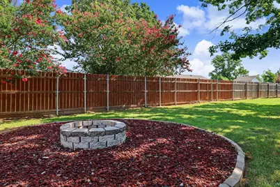 202 Daniel Court, Collinsville, TX 76233 - Photo 32