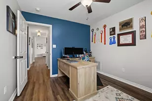 202 Daniel Ct, Collinsville, TX 76233 - Photo 22