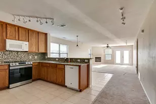 13048 Fencerow Rd, Fort Worth, TX 76244 - Photo 8