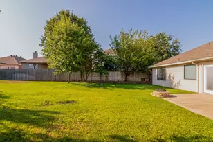 13048 Fencerow Rd, Fort Worth, TX 76244 - Photo 28