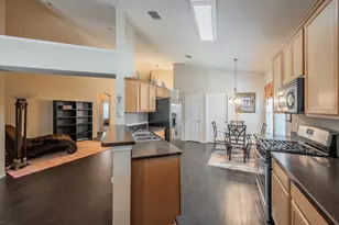 5896 Vista Heights Ln, Grand Prairie, TX 75052 - Photo 18