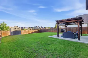 10529 Smiths Bnd Rd, Fort Worth, TX 76126 - Photo 2