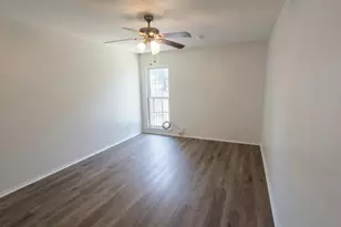 215 Mountainview Dr, Hurst, TX 76054 - Photo 14