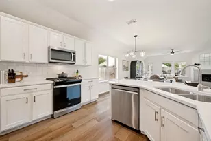 200 Ferndale Dr, McKinney, TX 75071 - Photo 14