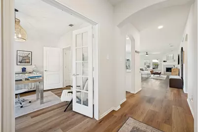 200 Ferndale Drive, McKinney, TX 75071 - Photo 4