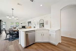 200 Ferndale Dr, McKinney, TX 75071 - Photo 12