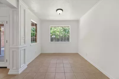 718 Ridgecrest Circle, Denton, TX 76205 - Photo 10