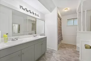 718 Ridgecrest Cir, Denton, TX 76205 - Photo 14
