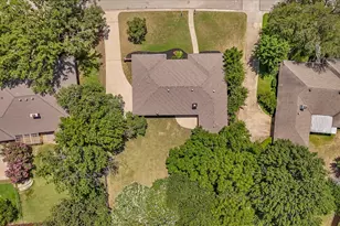 718 Ridgecrest Cir, Denton, TX 76205 - Photo 28