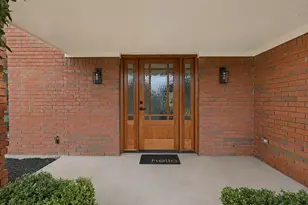 614 Berkley Dr, Grapevine, TX 76051 - Photo 2