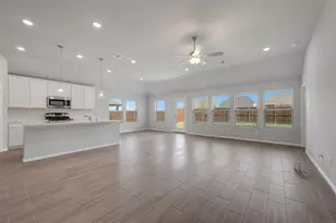 707 Grand Dl Dr, Lavon, TX 75166 - Photo 4
