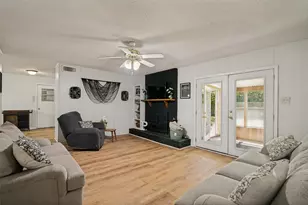 1107 Royal Dr, Kaufman, TX 75142 - Photo 4