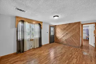 6709 County Rd 527, Burleson, TX 76028 - Photo 6