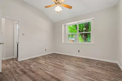 4337 Harvest Hill Road, Carrollton, TX 75010 - Photo 14