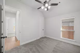 1822 Buckeye Ln, Mansfield, TX 76063 - Photo 2