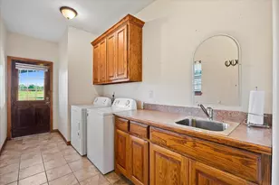 2210 Co Rd 1076, Celeste, TX 75423 - Photo 20