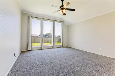 5856 Echo Bluff Drive, Haltom City, TX 76137 - Photo 14
