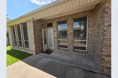 5856 Echo Bluff Drive, Haltom City, TX 76137 - Photo 24