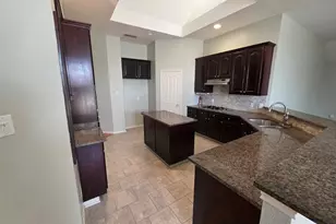 5856 Echo Bluff Dr, Haltom City, TX 76137 - Photo 4