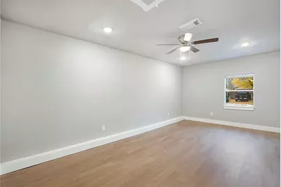 801 Sunny Slope Drive, Allen, TX 75002 - Photo 8