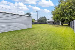 607 S Main St, Kemp, TX 75143 - Photo 22