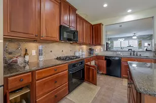 1429 Fox Run Dr, Irving, TX 75063 - Photo 6