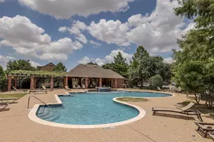 1429 Fox Run Dr, Irving, TX 75063 - Photo 30