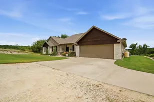 640 Sunfish Point, Bluff Dale, TX 76433 - Photo 4