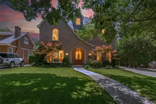 6122 Bryan Pkwy, Dallas, TX 75206 - Photo 1